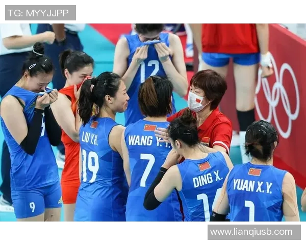 重庆排球队的节奏揭秘:排球巨献背后的故事与激情